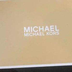 👽Michael Kors Wedges